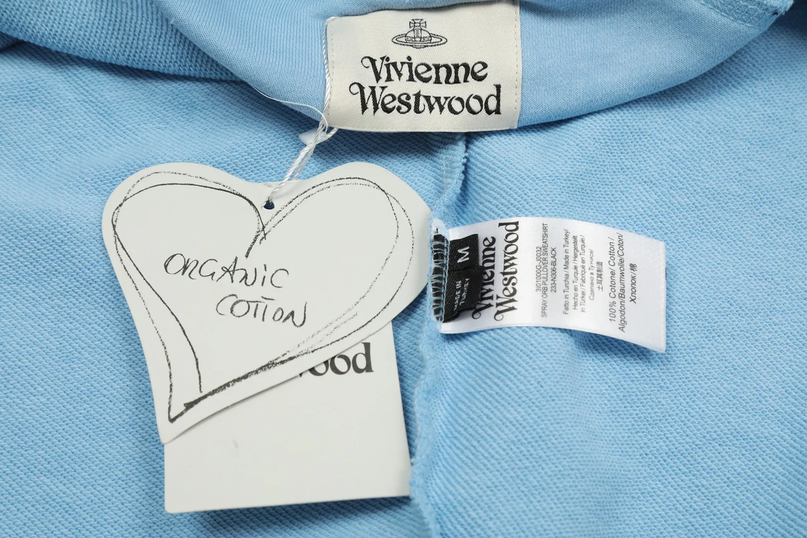 VIVI870# "Exclusive hot style" vivienne west wood West Queen Vivienne Saturn classic winning hooded sweatshirt 2024 top hot style No need to say more, just open the details directly YB mold opening Correct seam collar details ⚠️The authentic product is the seam threaded neckline, there is no collar strip. Our family only makes the right version of the product. We are careful to make sure that the first release of the Queen Mother of the whole network is correct. The entire series of correct accessories and every detail is completely restored. Straight up to full Size: XS-L